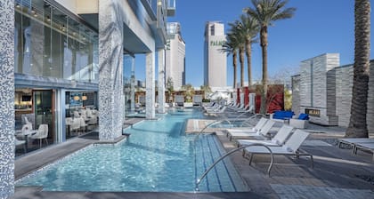 Palms Place