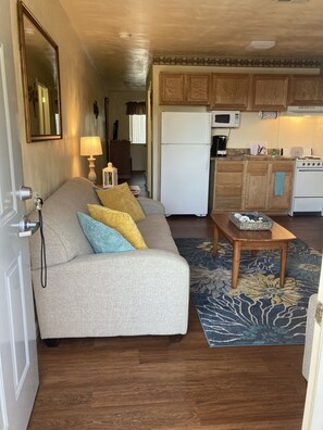 Standard-Suite, 1 Queen-Bett | Wohnbereich