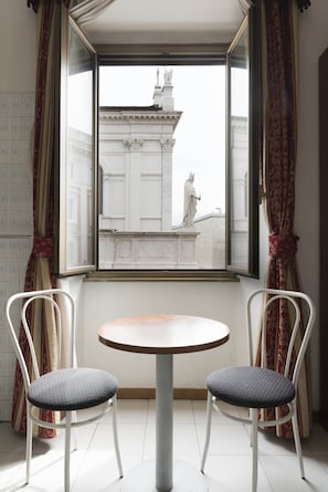 Minibar, in-room safe, WiFi - Hotel Marsala (Rome)