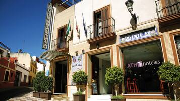 Entrada al alojamiento