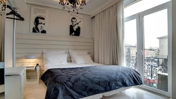 Habitación estándar doble, vistas a la ciudad | Wifi gratis y ropa de cama