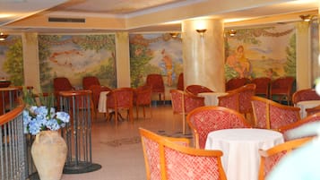 Bar (en el alojamiento)