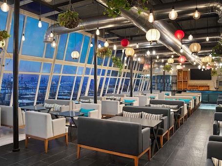 Salón en el vestíbulo. ibis Kuwait Salmiya