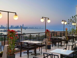 Lobby lounge - ibis Kuwait Salmiya (Salmiya)