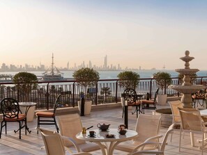 Lobby lounge - ibis Kuwait Salmiya (Salmiya)
