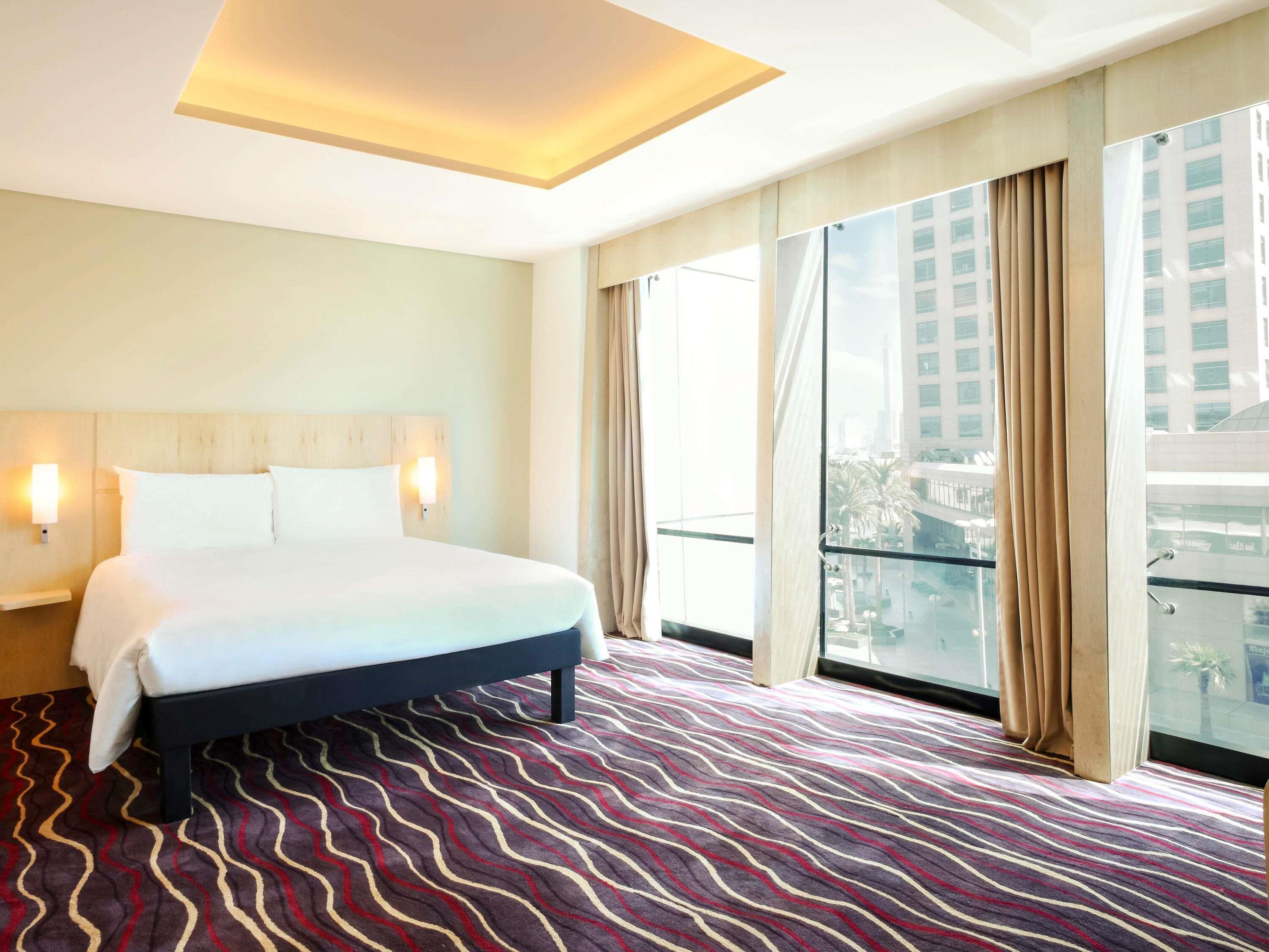 Premium bedding, in-room safe, individually furnished, desk