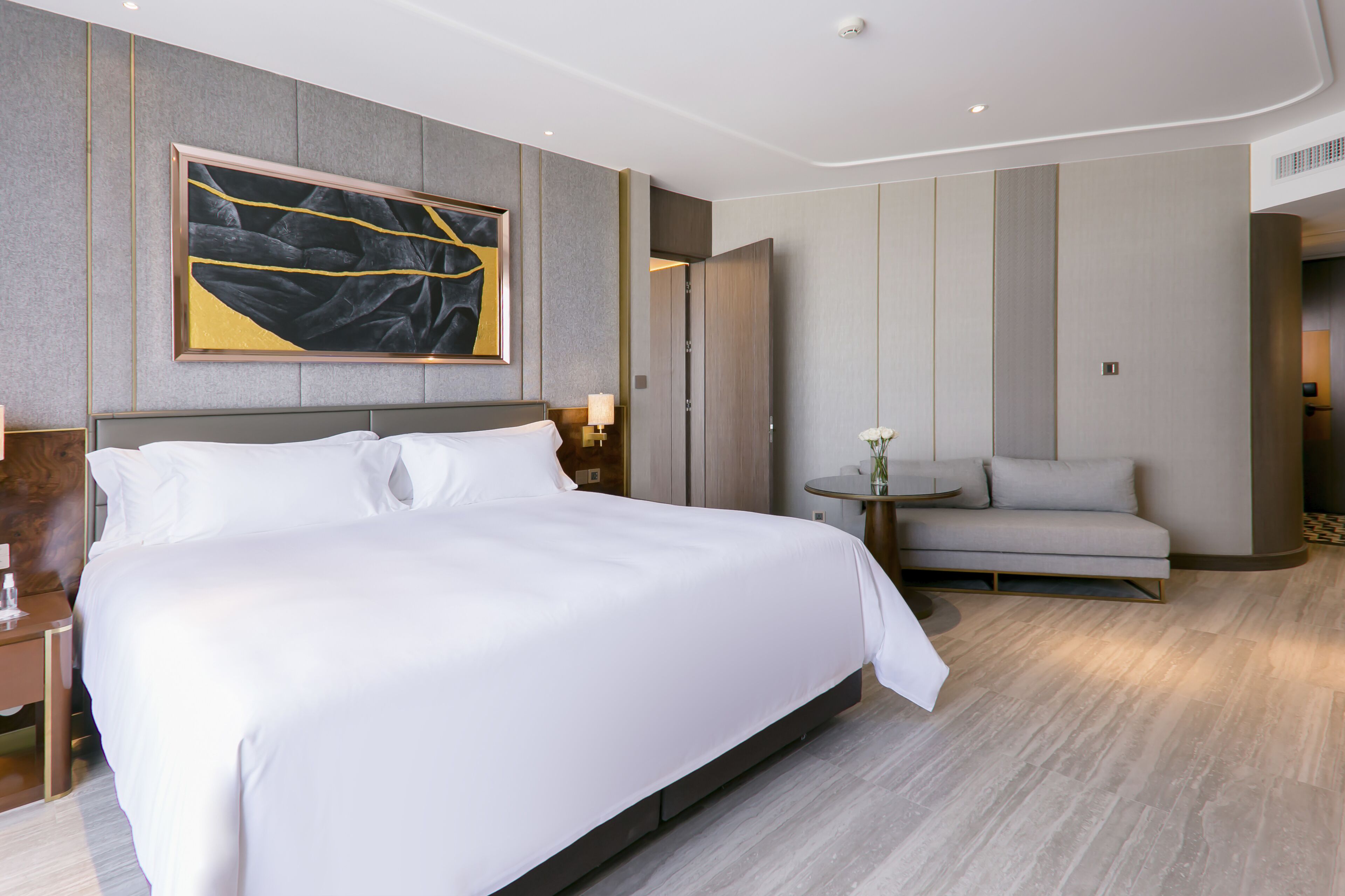 Premium bedding, minibar, in-room safe, desk