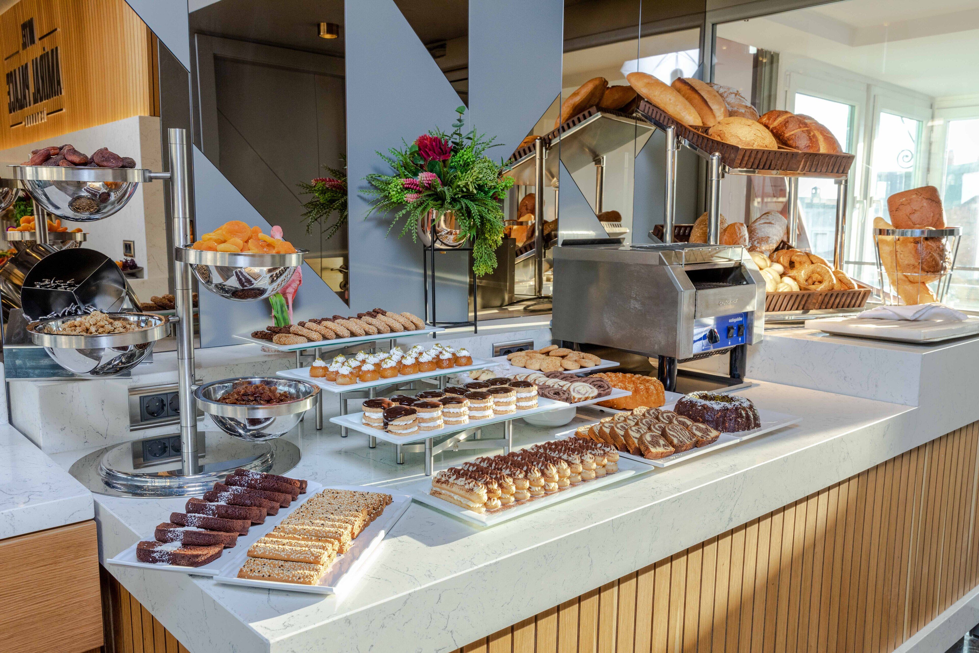 daily buffet breakfast (try 665 per person)