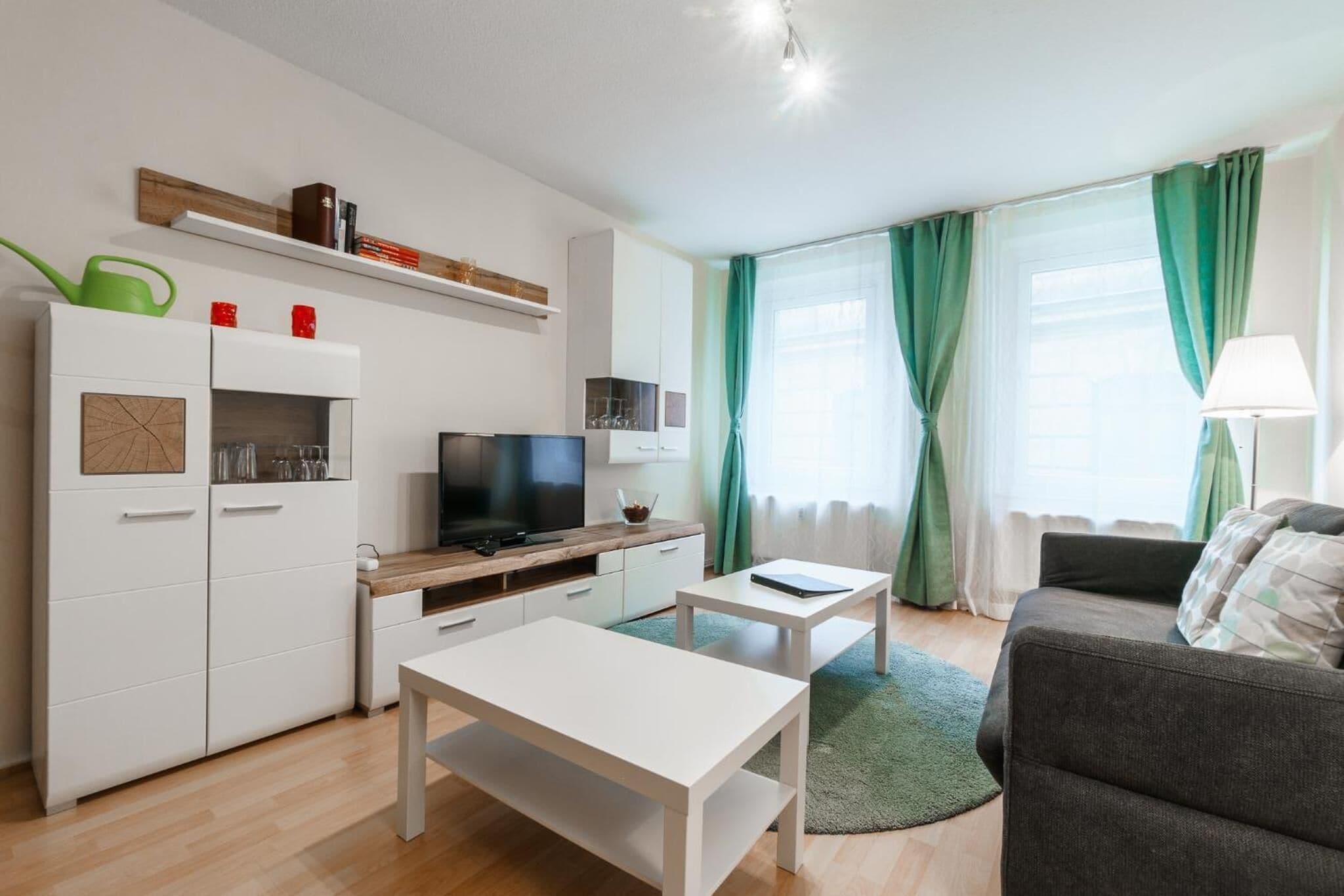 Familienapartment, 2 Schlafzimmer | Wohnzimmer | Plasmafernseher