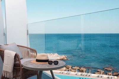 Eden Roc Resort Hotel