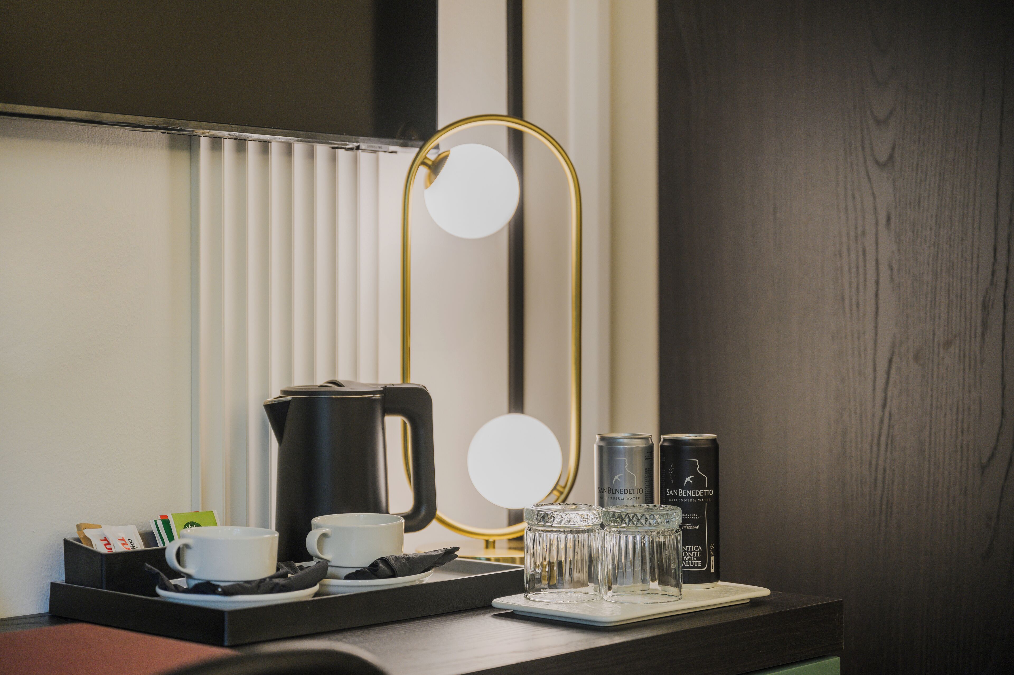 classic double room | 1 bedroom, premium bedding, down duvets, minibar