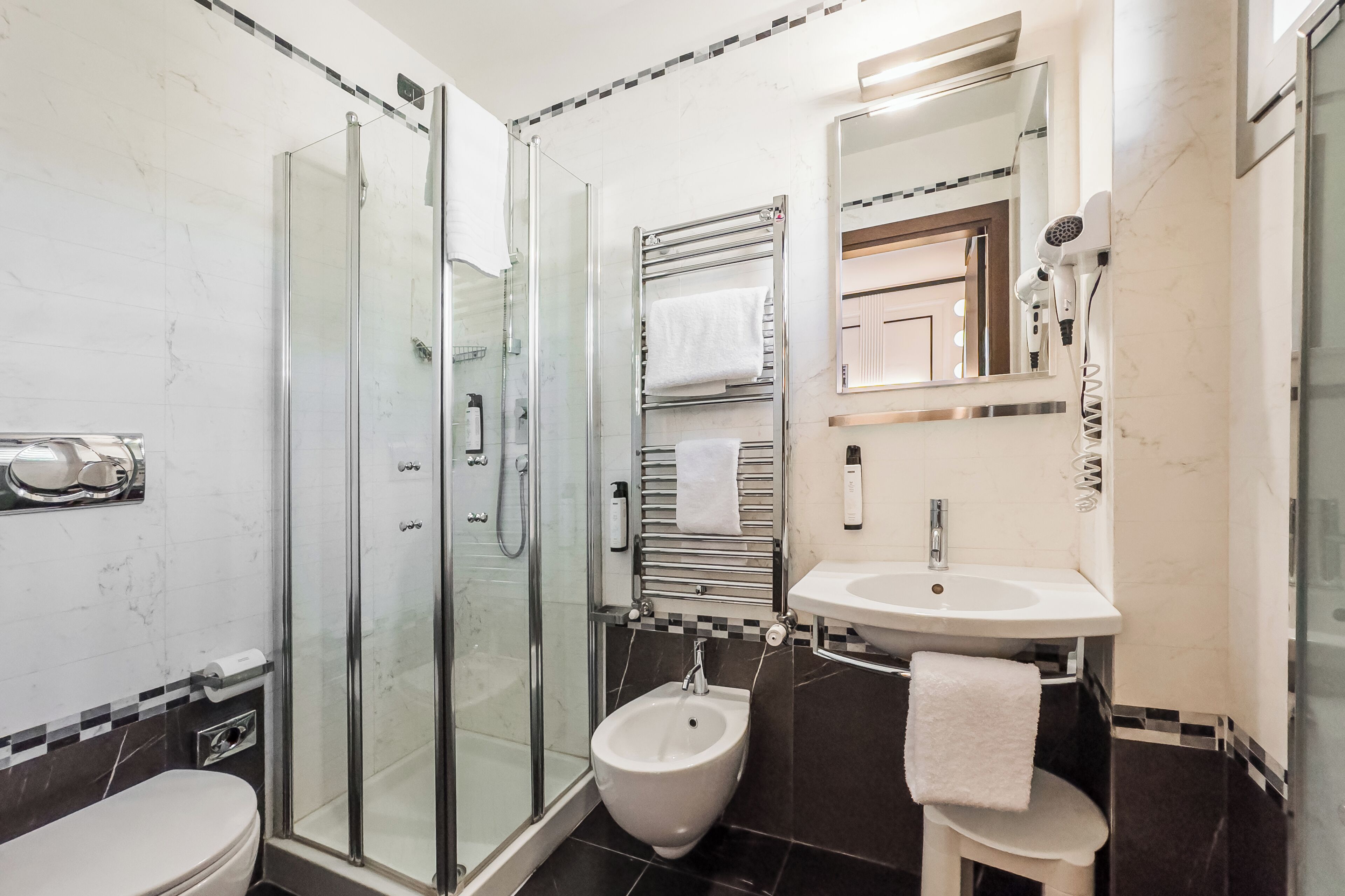 shower, free toiletries, hair dryer, slippers