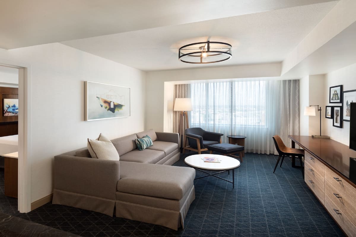 Premium bedding, pillowtop beds, in-room safe, desk