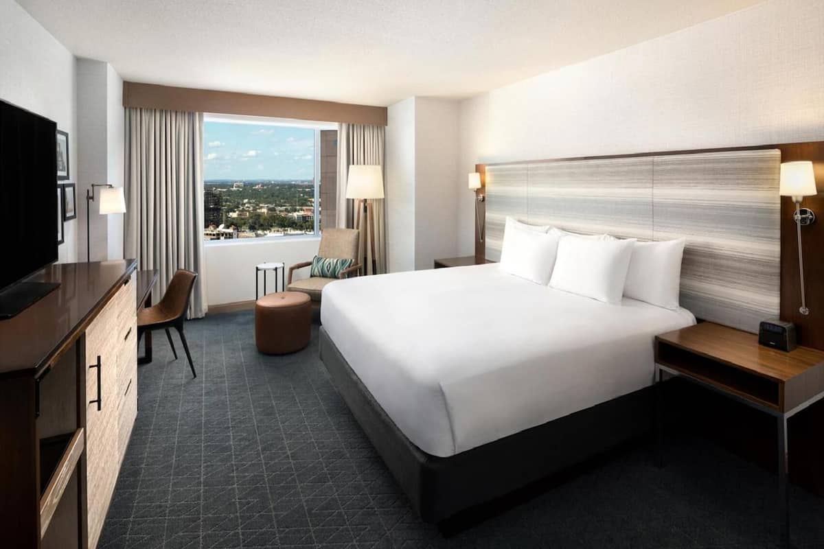 Premium bedding, pillow-top beds, in-room safe, desk