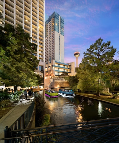 Exterior. Grand Hyatt San Antonio River Walk
