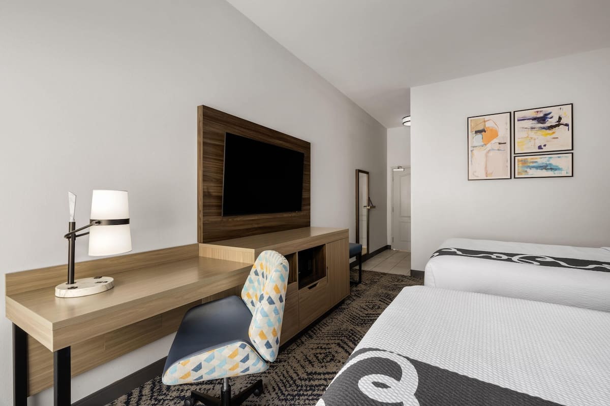 Premium bedding, pillowtop beds, desk, soundproofing