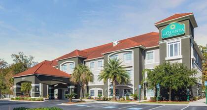 La Quinta Inn & Suites by Wyndham Savannah Airport - Pooler