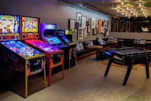 Bar lounge