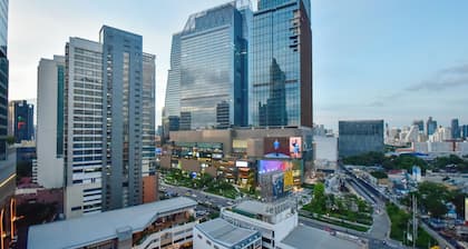 Pinnacle Lumpini Park Hotel