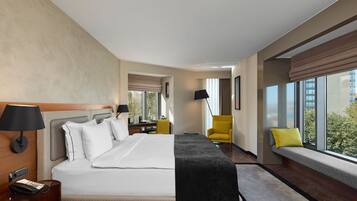 1 غرفة نوم وأغطية فراش متميزة وألحفة محشوة بالريش وأسرّة تيمبور بديك