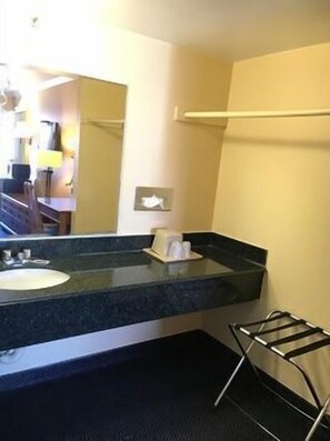 Hair dryer - Sands Motel (Riverside)
