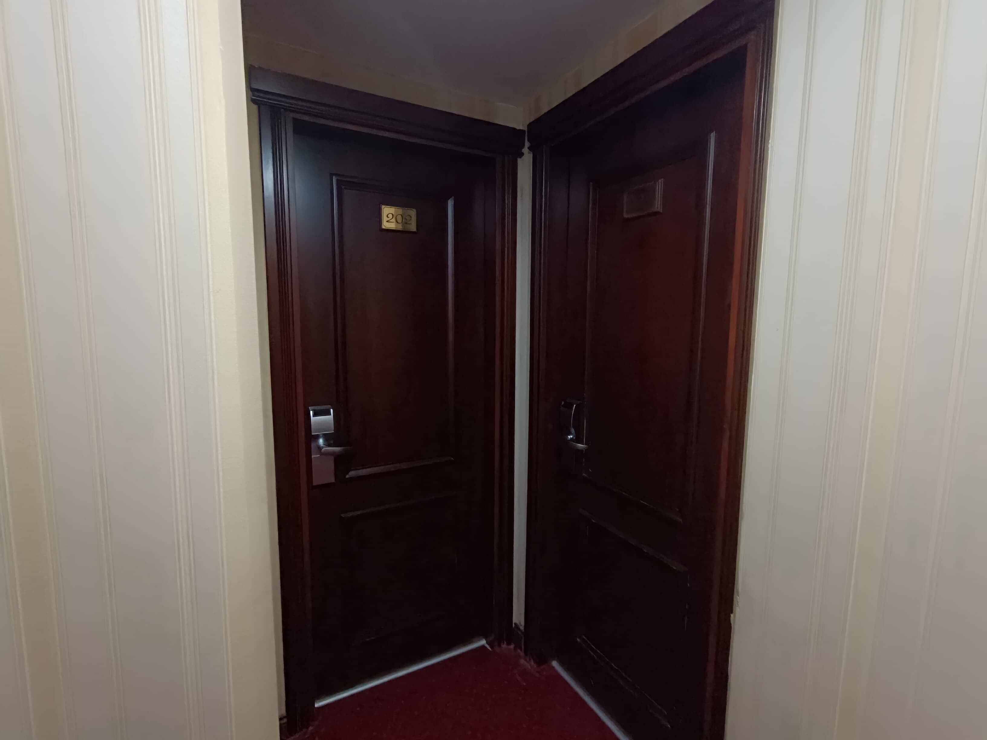 family room, 2 bedrooms | premium bedding, in-room safe, blackout curtains, soundproofing