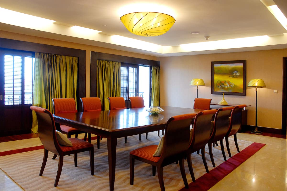 Presidential Suite, Multiple Beds, Lake View