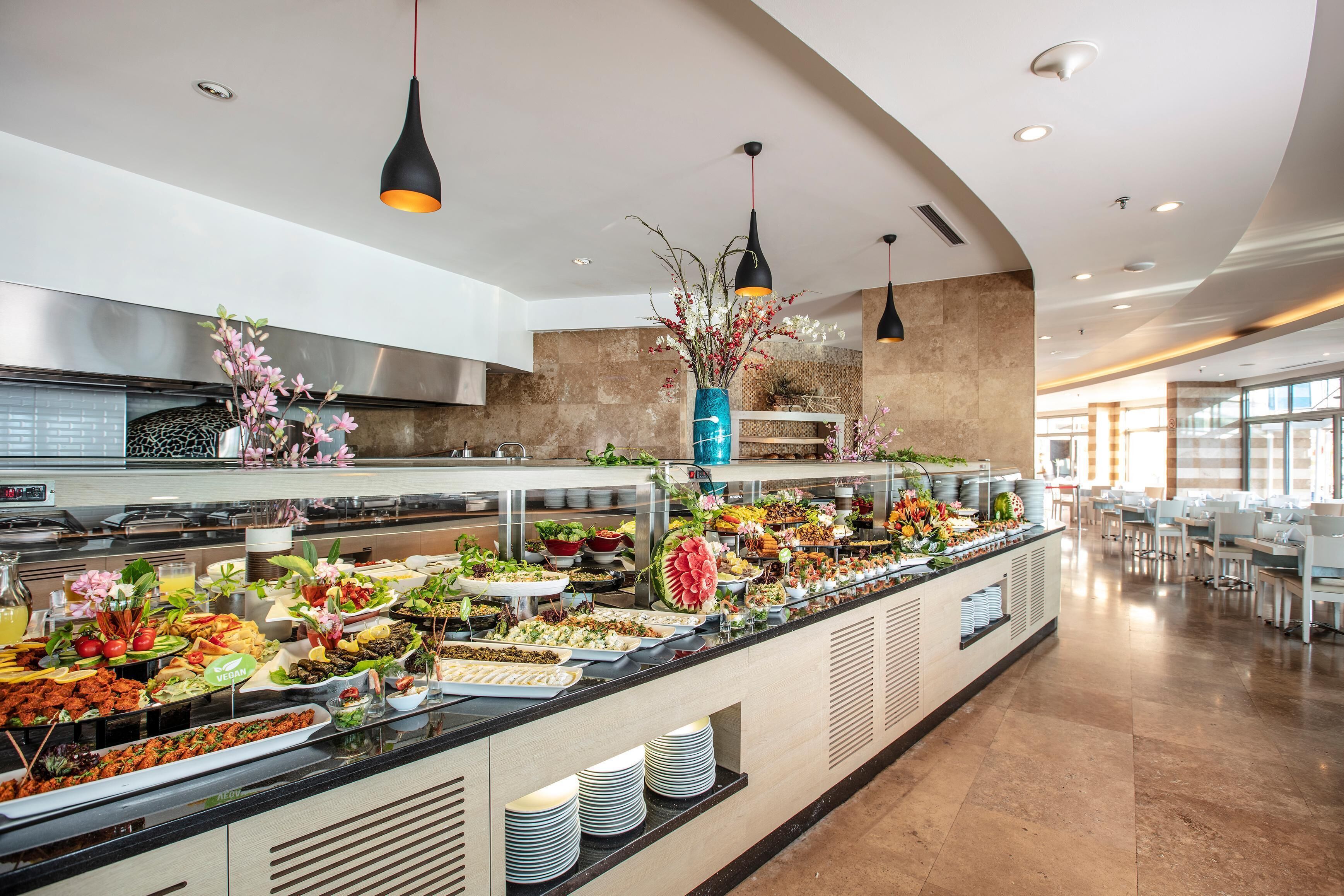 2 restaurants, breakfast, lunch, dinner served; turkish cuisine