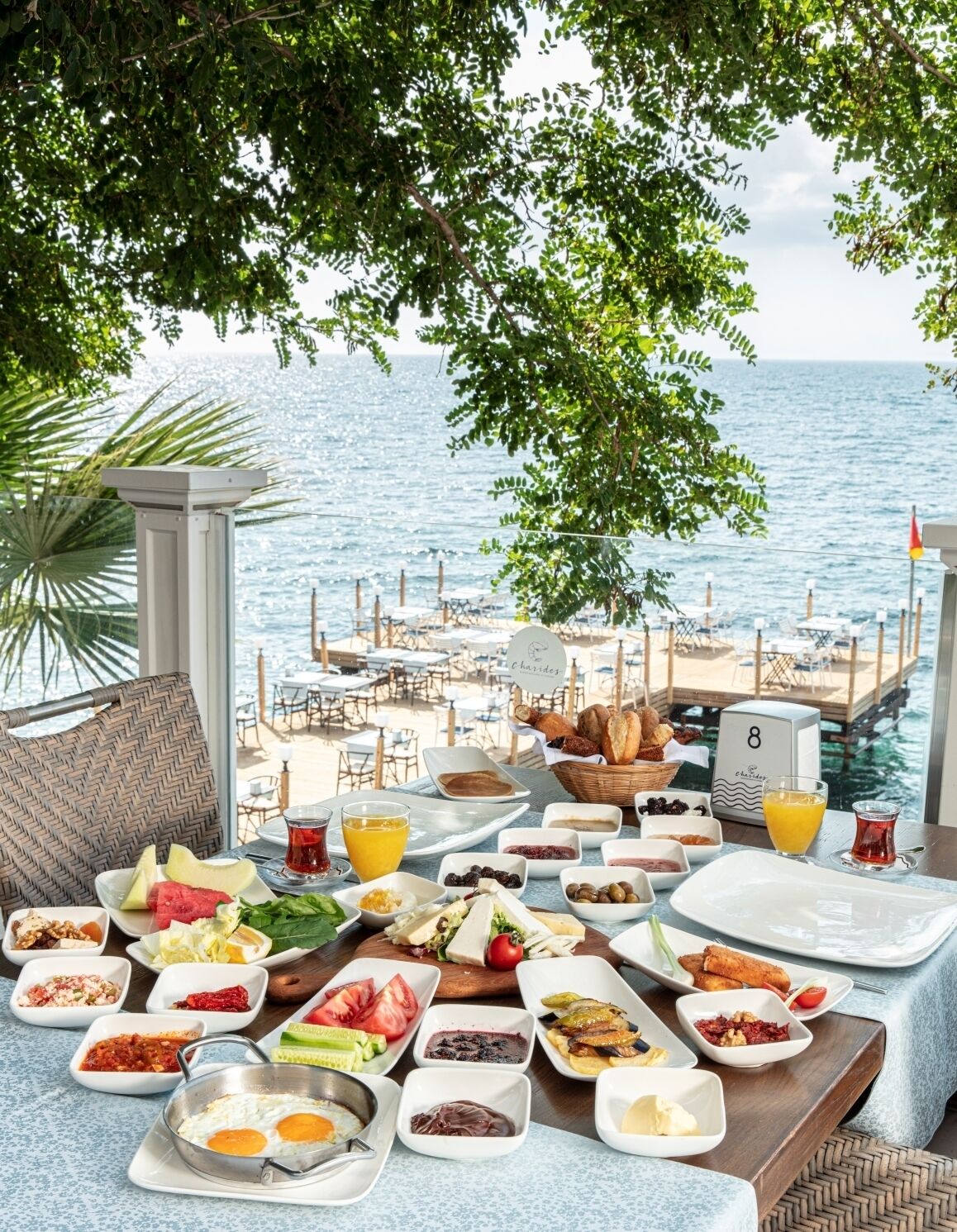 2 restaurants, breakfast, lunch, dinner served; Turkish cuisine