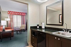 Minibar - Hampton Inn & Suites Columbus Polaris (Columbus)