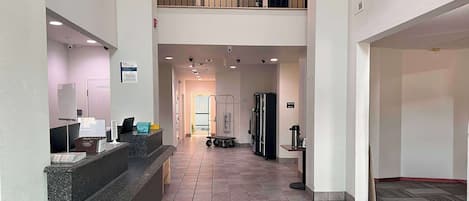 Free daily self-serve breakfast