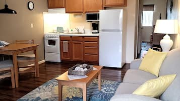 Suite, 1 Bedroom | Living area | TV, DVD player