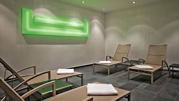 Sauna, Massageanwendungen