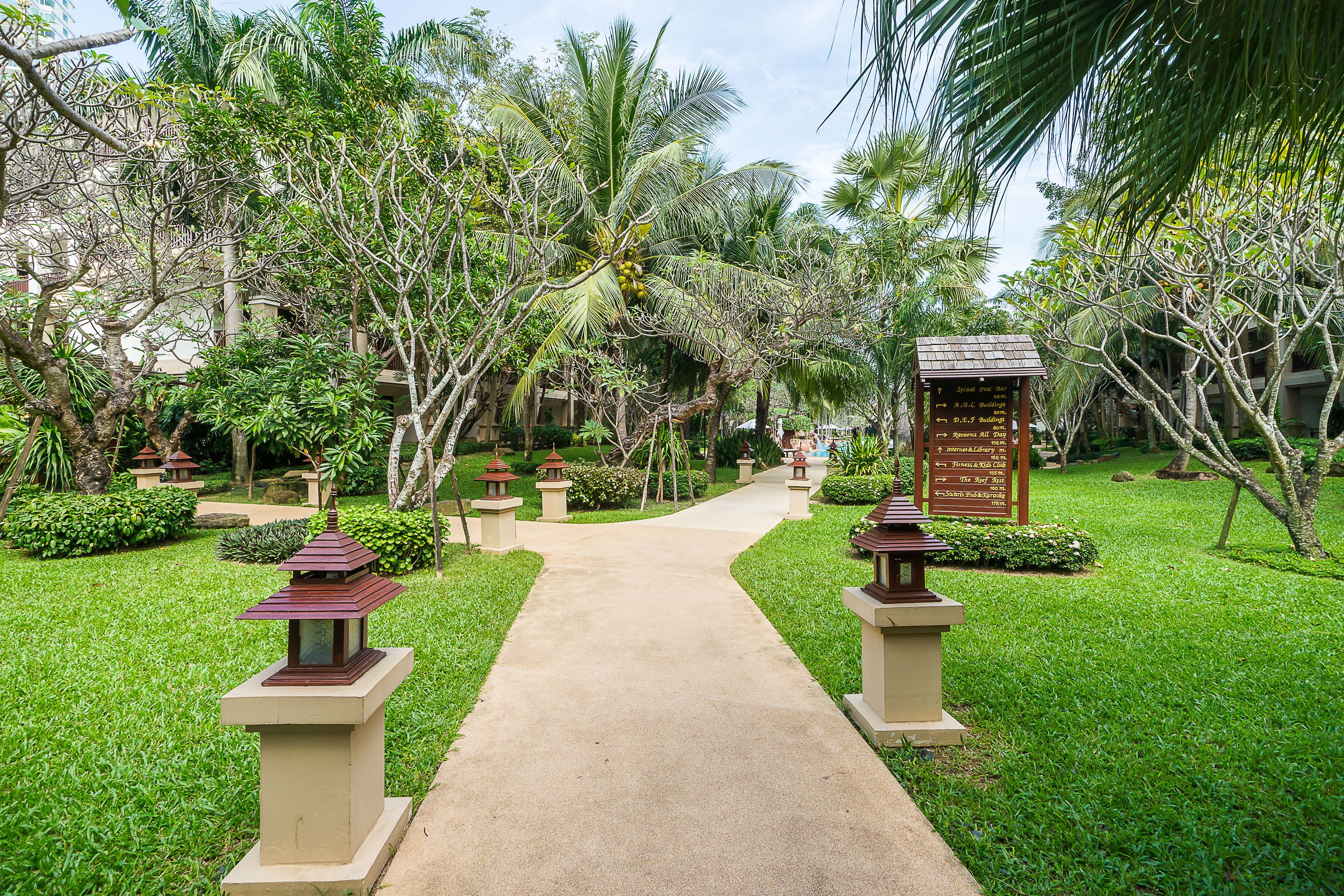 Photo - Ravindra Beach Resort & Spa - SHA Extra Plus