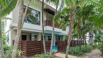 Villa, 2 Bedrooms, Private Pool, Sea View | In-room safe, desk, soundproofing, iron/ironing board