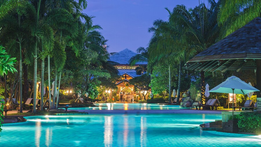 Ravindra Beach Resort And Spa