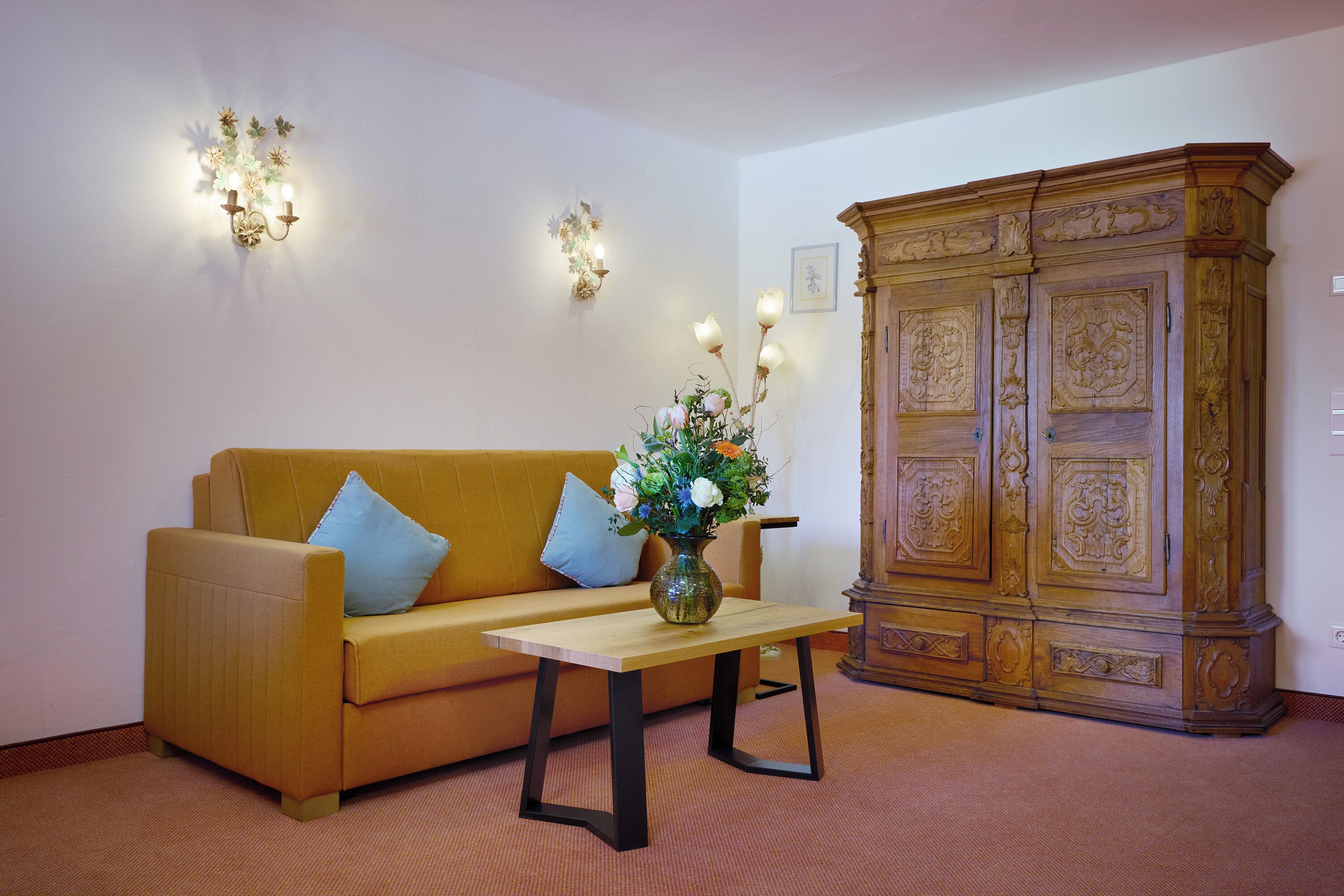 suite | 1 bedroom, hypo-allergenic bedding, in-room safe, desk