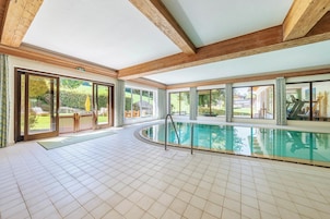 Piscina de natación o entrenamiento