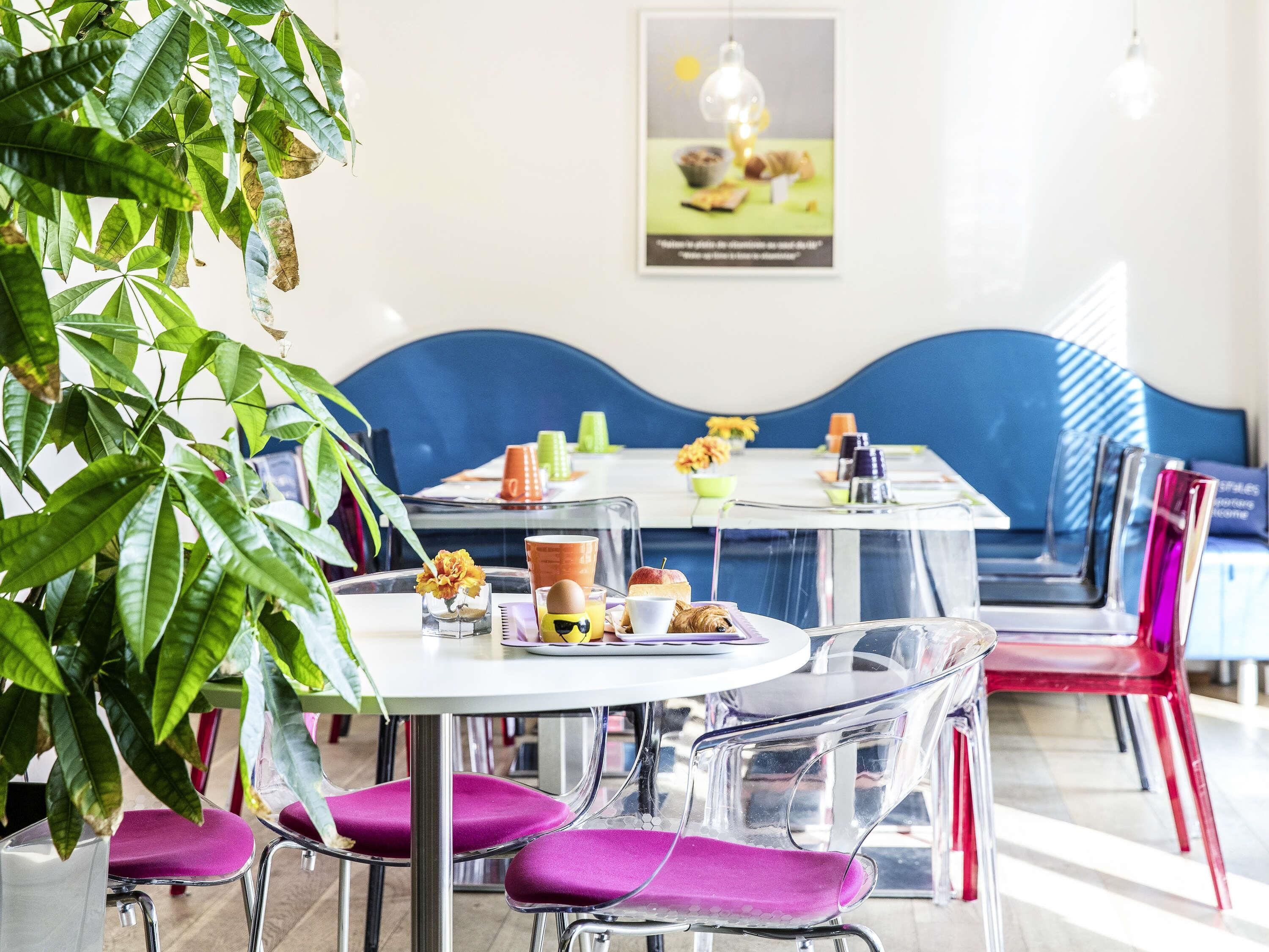 Frokostbuffé er inkludert i helgene
