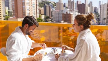 Quang cảnh ban công