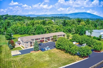 Affordable Corporate Suites of Salem