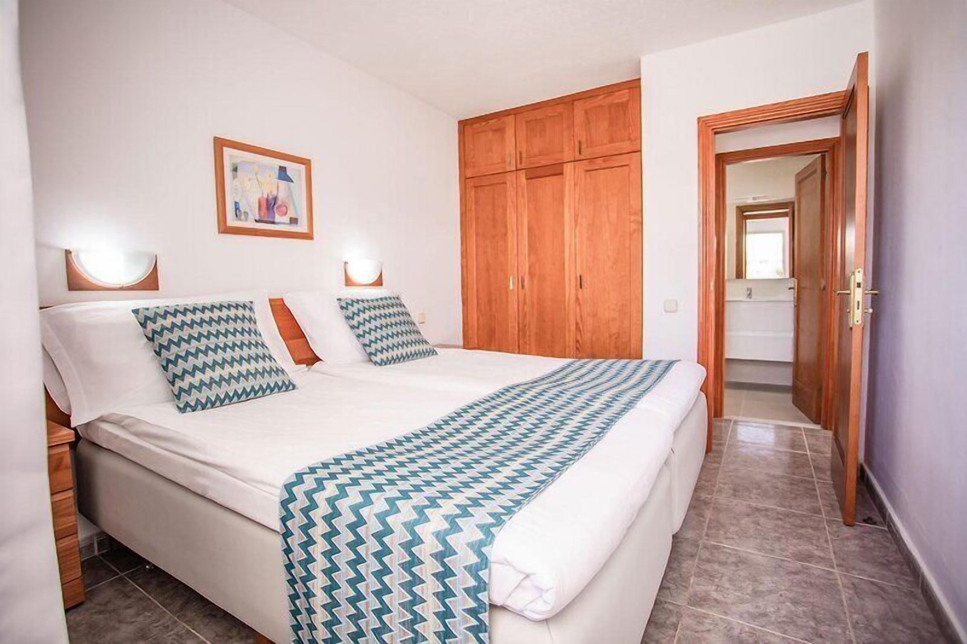 In-room safe, blackout drapes, WiFi (free), bed sheets