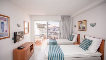 In-room safe, blackout drapes, free WiFi, bed sheets