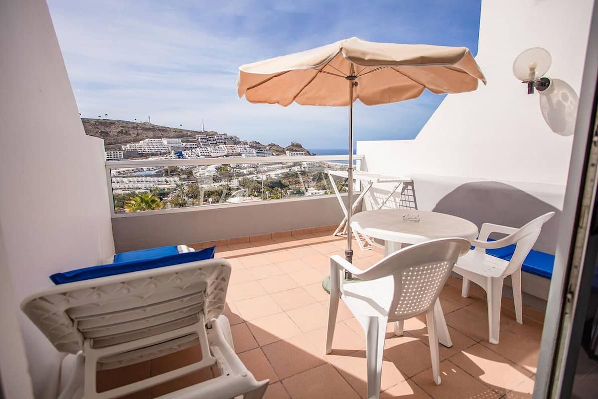 1 bedroom, in-room safe, blackout curtains, free WiFi
