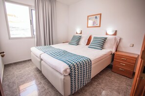Coffres-forts dans les chambres, rideaux occultants, Wi-Fi gratuit