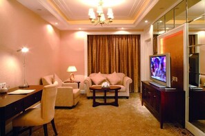 LCD TV