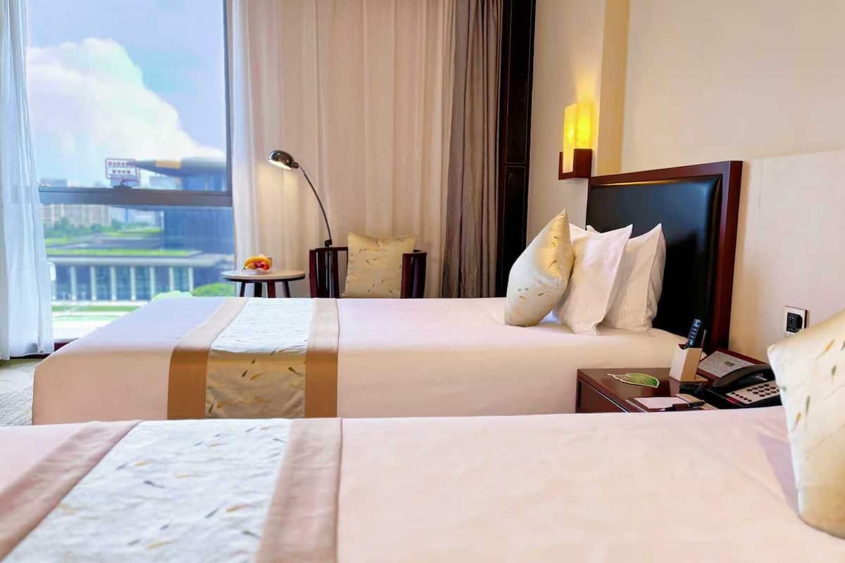 Minibar, in-room safe, desk, blackout curtains