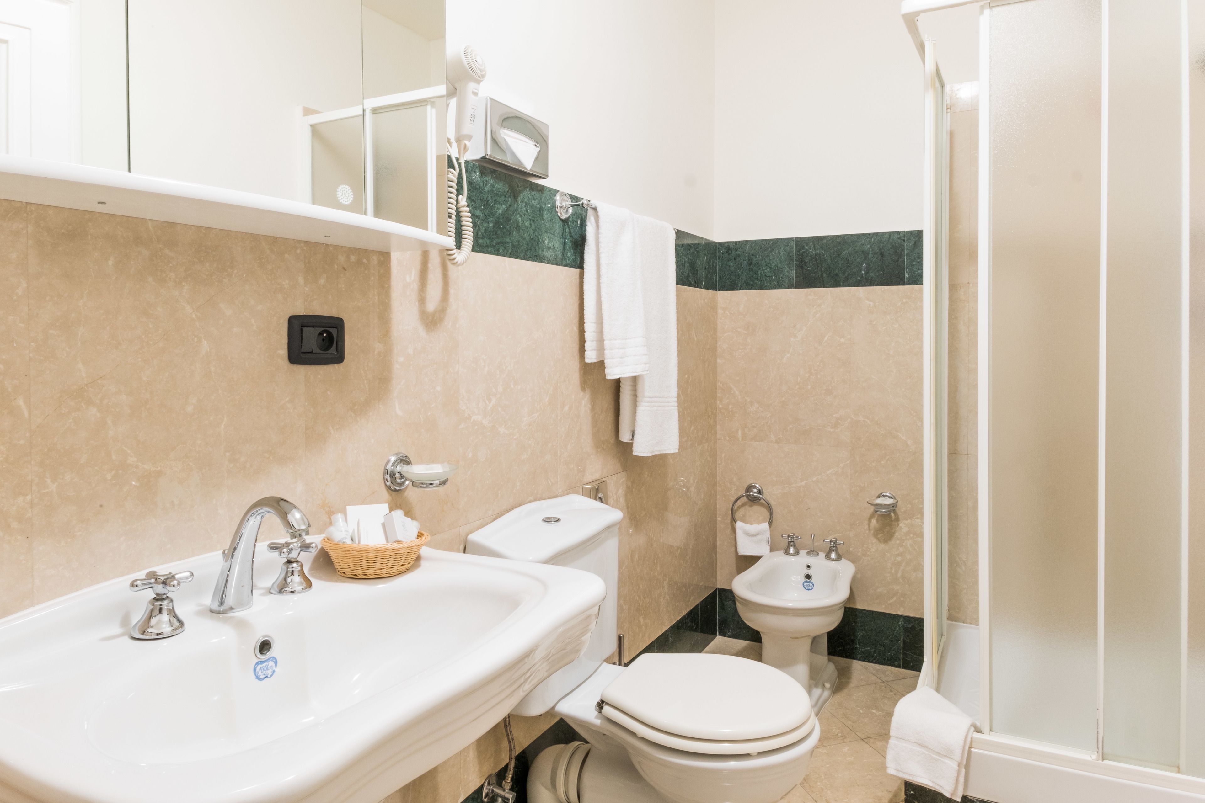 shower, bidet, towels