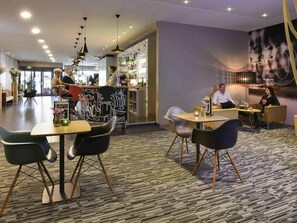 Bar (en la propiedad)