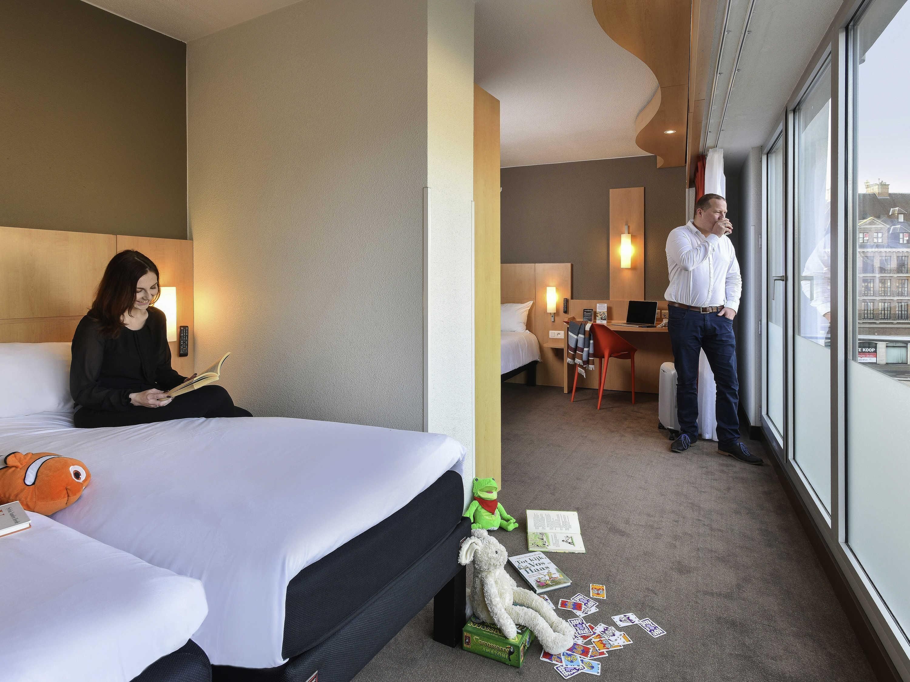 Family Double Room | Desk, soundproofing, iron/ironing board, free WiFi